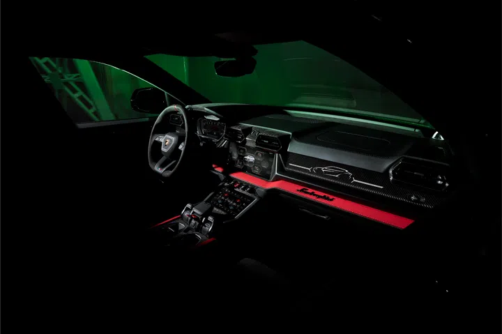 Urus SE tettonero