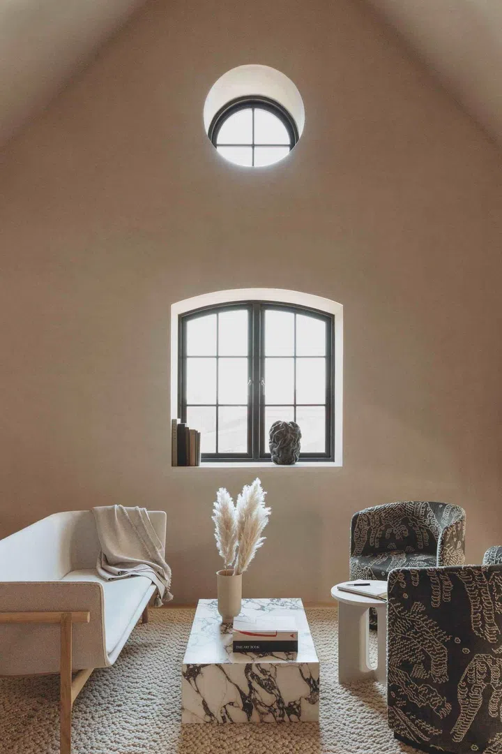 Besides bespoke furniture and art, brands such as Tekla, DUX, Aiayu and Dinesen feature in The Penthouse.