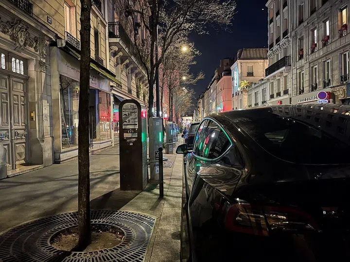 ev