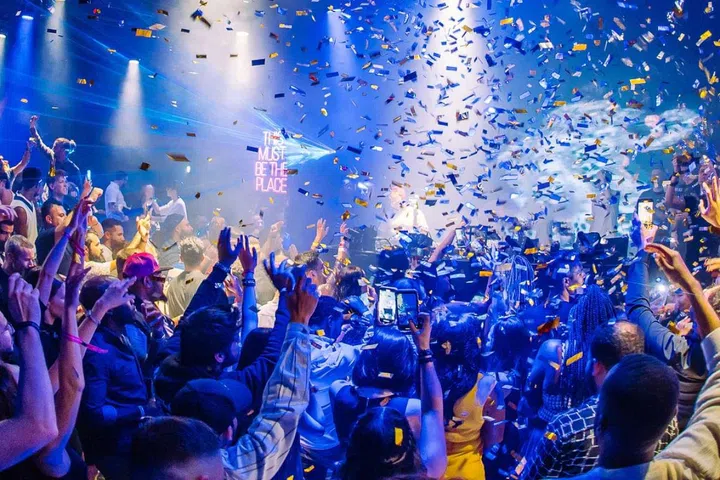 (Photo: Amber Lounge)