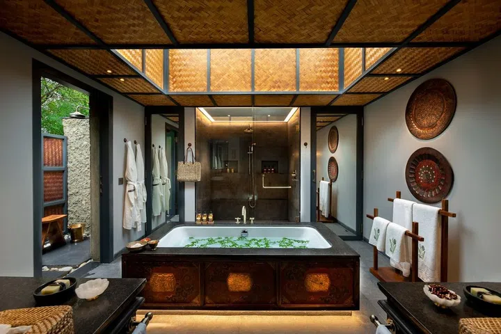 The bathroom in the tented suite. (Photo: andBeyond)