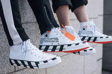Off-White x Converse Chuck 70