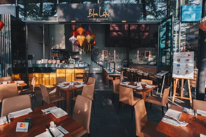 Modern dining room at Blue Lotus at Quayside Isle @ Sentosa Cove 