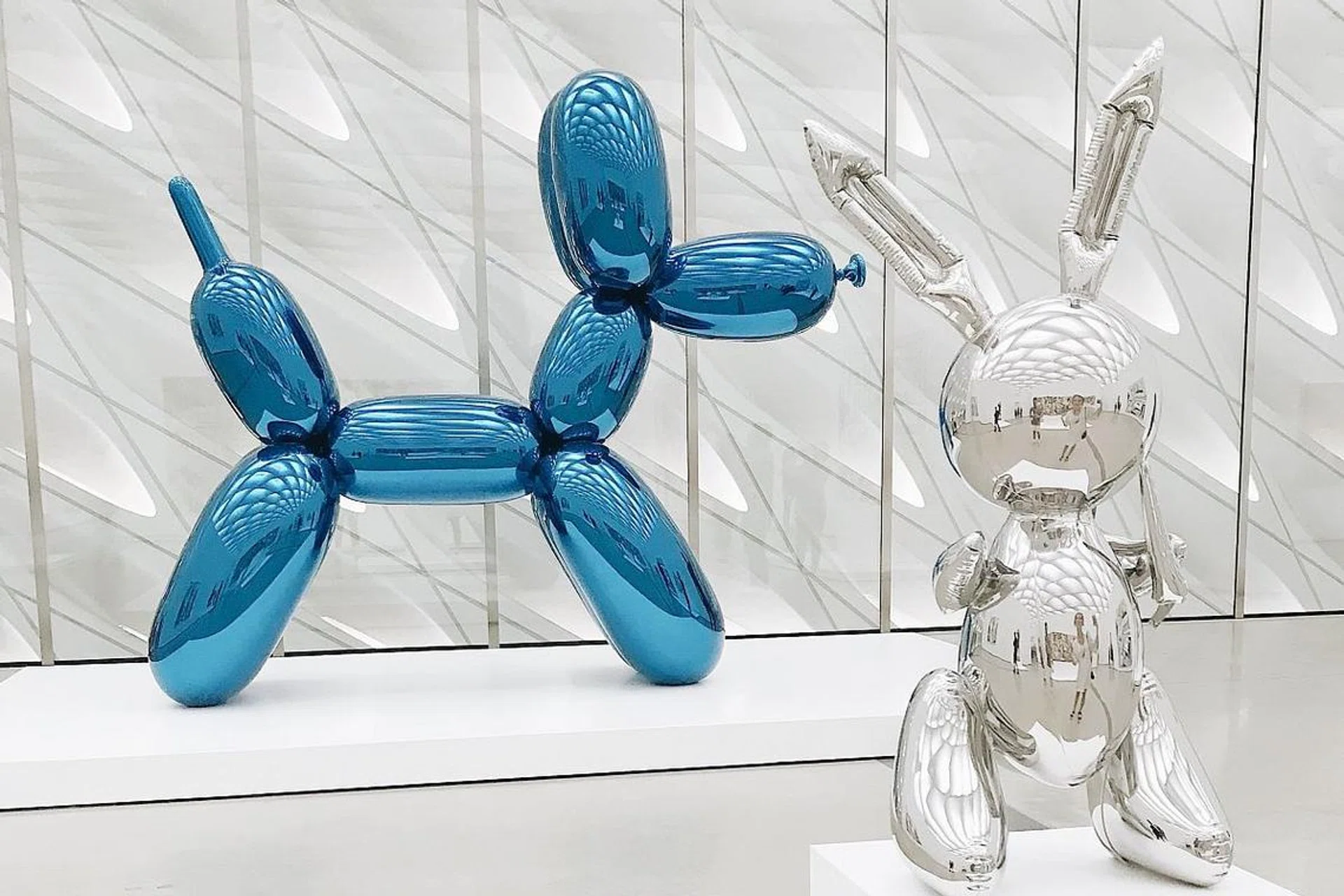 Jeff Koons' Rabbit and Balloon Dog. Photo by Derick McKinney on Unsplash