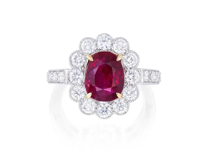 4.01-carat Burmese Unheated Ruby and Diamond Ring (Credit: Phillips)