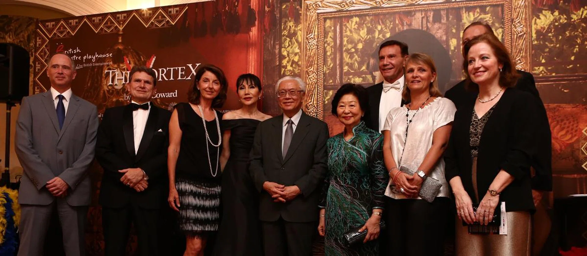 H.E. Scott Wightman (British High Commissioner), H.E. Michael Pulch (EU Ambassador), Gabrielle Pulch, Cecilia Leong-Faulkner, President Tony Tan, Mrs Mary Tan, Steve Puckett, Claudia Meyer, Tom Meyer & Anne Wightman