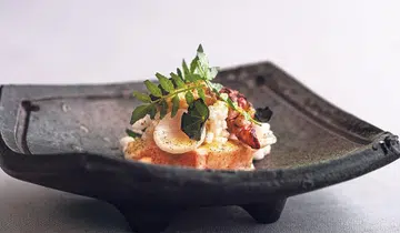 Blue lobster Koshihkari rice by Zen