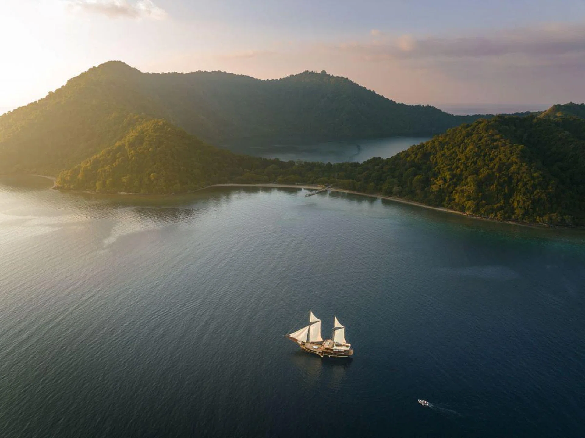 The Celestia phinisi on one of its voyages. (Photo: Celestia)