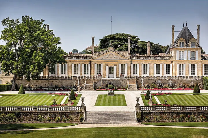 A place owned by powerful men, the “Versailles of the Médoc” produces wines from the Saint-Julien appellation. (Photo: Château Beychevelle)