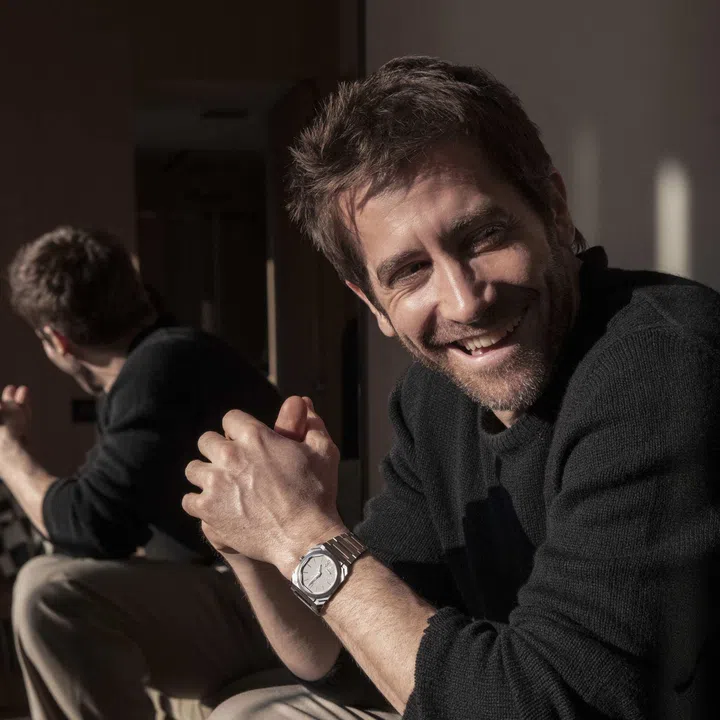 Bvlgari ambassador Jake Gyllenhaal wears the Octo Finissimo 37mm