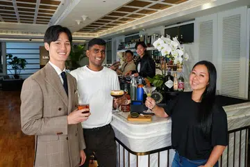 Singapore Cocktail Crossover 