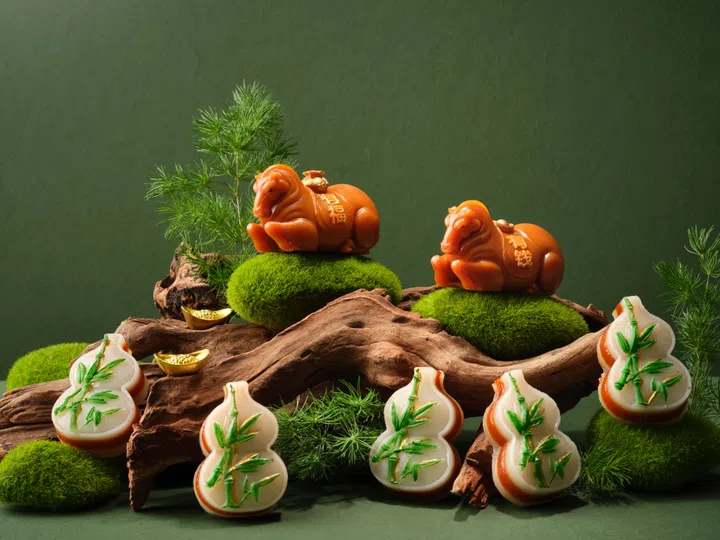 horse-shaped goodies