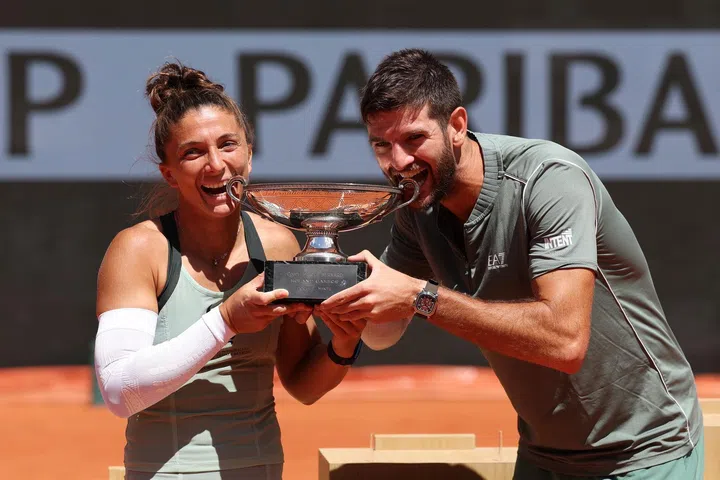 Italian tennis player Andrea Vavassori wears the Gerald Charles Maestro 3.0 Chronograph Clay during the 2026 Roland-Garros mixed doubles tournament.