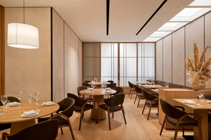 Nae:um restaurant revamp