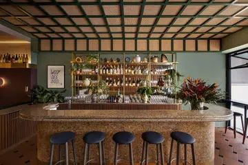 Le Bon Funk wine bar