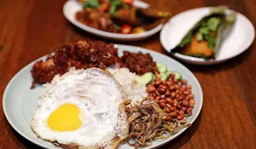 A plate of nasi lemak at Coconut Club