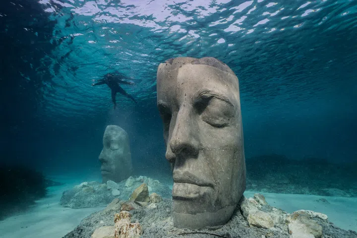 Cannes-underwater-museum-00338Jason_decaires_taylor