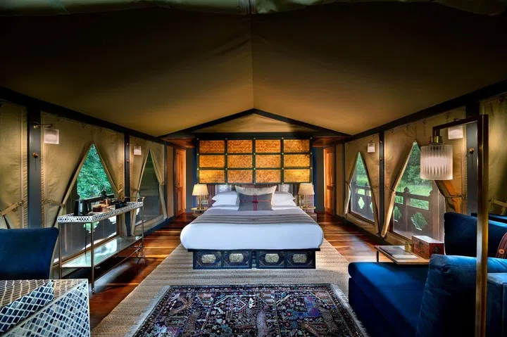 The interior of the tented suite. (Photo: andBeyond)