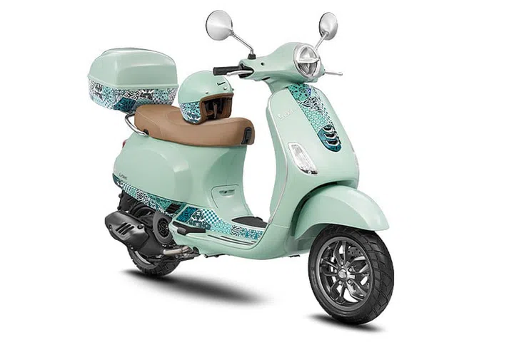 Batik design Singapore 2023 