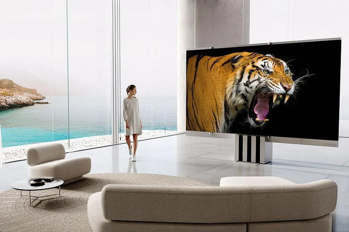 The C Seed M1 foldable TV is a minimalist’s dream for maximalist ...