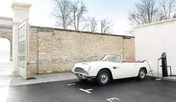 Aston Martin Heritage EV Concept
