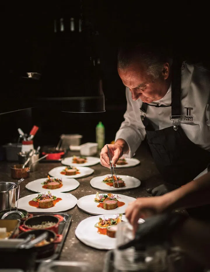 Stefan Stiller Marina Bay Sands Six Star Dinner