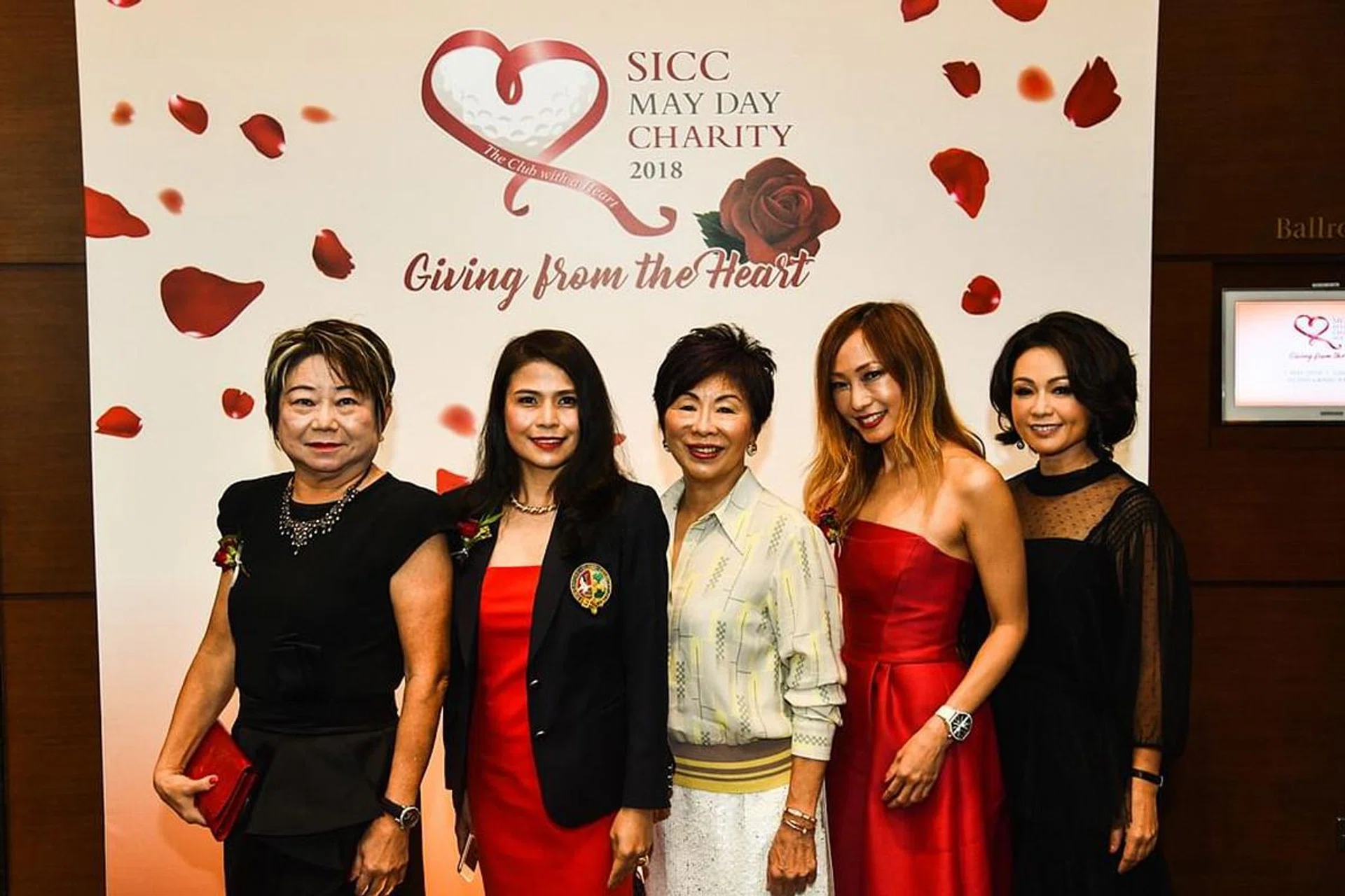 Jeannie Lau, Marilyn Lum, Chia Hwee Siang, Tan Min-Li &Vanessa Yeo