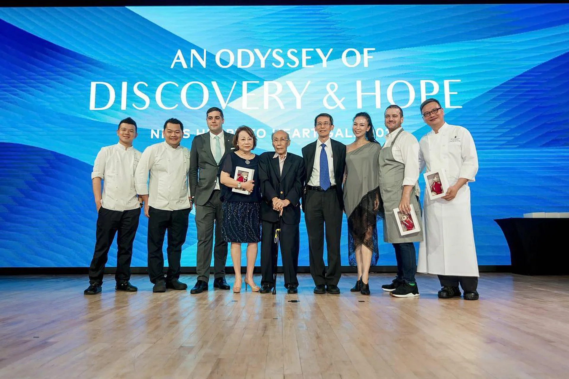 Odette Team - Melina Yong, Dr N K Yong, Lynn Yeow, Beppe De Vito, Cheung Siu Kong, Dr Terrance Chua