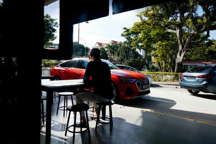 The Audi e-tron SportBack 50 enjoying its time in the sun.