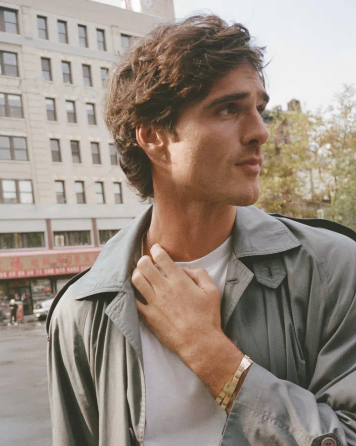 Jacob Elordi wears a Cartier Love Unlimited bracelet