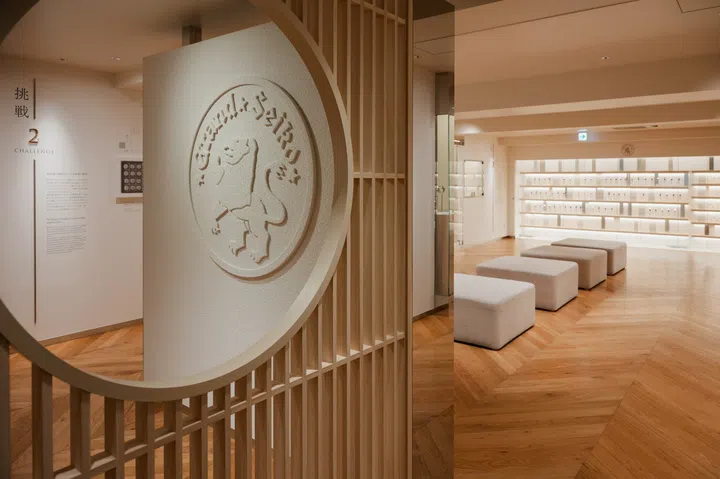 The Grand Seiko Gallery on the sixth floor of The Seiko Museum Ginza in Tokyo, showcasing the brand’s history through archival timepieces, historical displays and interactive exhibits spanning from the first Grand Seiko of 1960 to contemporary Evolution 9 models.