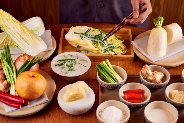 At Michelin-starred Korean restaurant Nae:um, Chef Louis Han crafts his baek kimchi, a tribute to his grandmother's northern-style recipe, with its characteristic light flavours. (Photo: Nae:um)