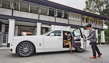 Rolls Royce Phantom exterior