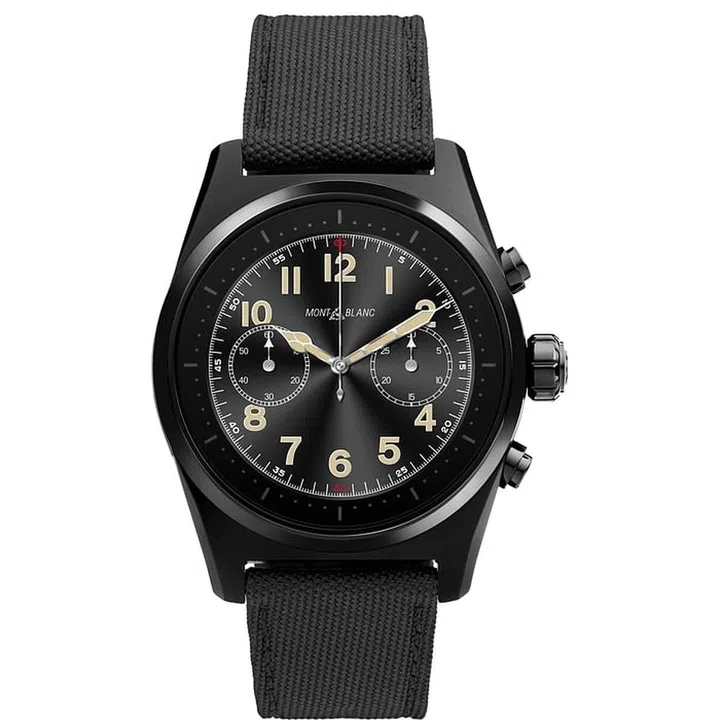The Montblanc Summit Lite smartwatch is Montblanc's proposition for those who want to maximize their performance and prioritize a healthy and active lifestyle. Its set of Montblanc proprietary activity apps paired with its lightweight materials distinguish the Summit Lite from the classical Summit smartwatch range. With this addition, the Montblanc Summit Lite watch opens up new opportunities for clients to focus on health and well-being.