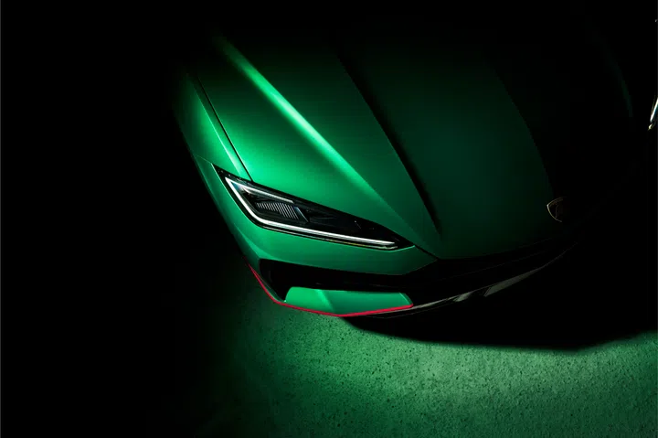 Urus SE tettonero