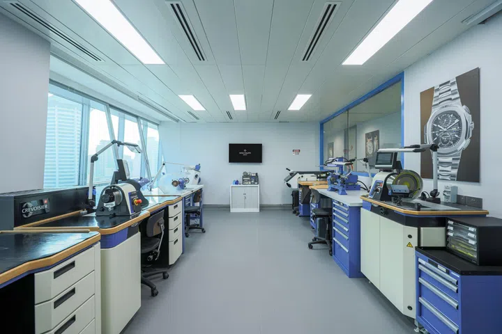 patek philippe service centre