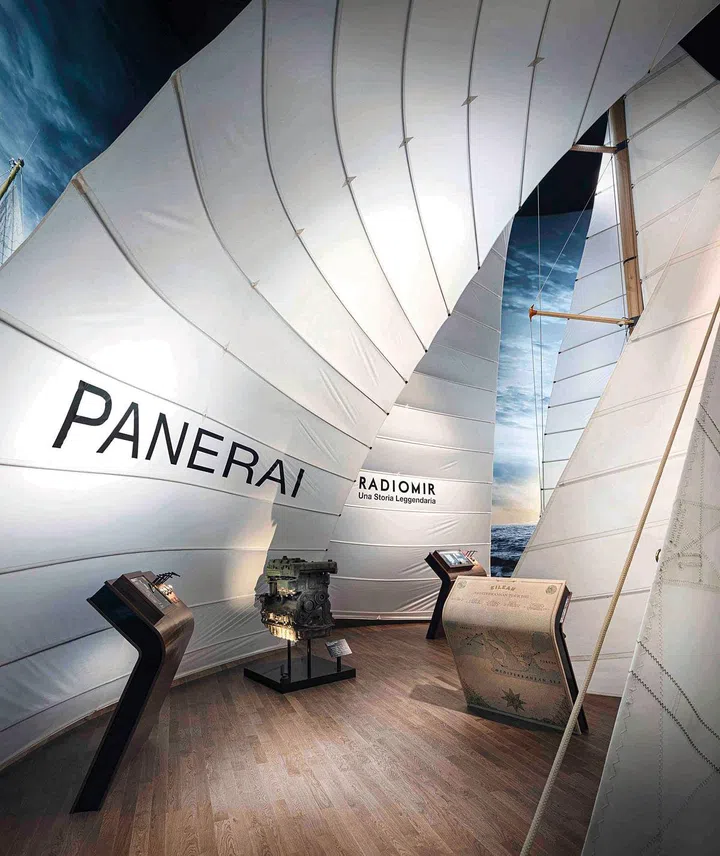 PANERAI: EILEAN