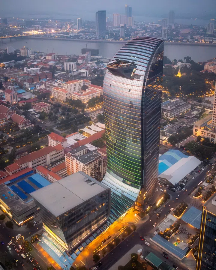 A bird’s eye view of Vattanac Capital Tower. (Photo: Rosewood Phnom Penh)