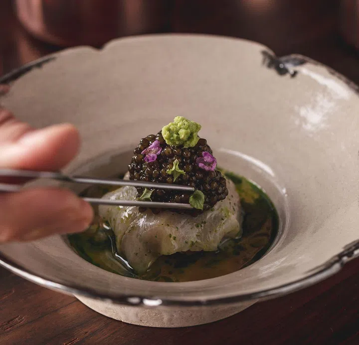 Precision means doing things like counting the exact number of drops of lemon juice for seasoning.