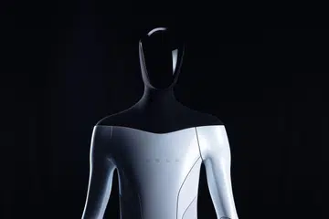 tesla-robot2