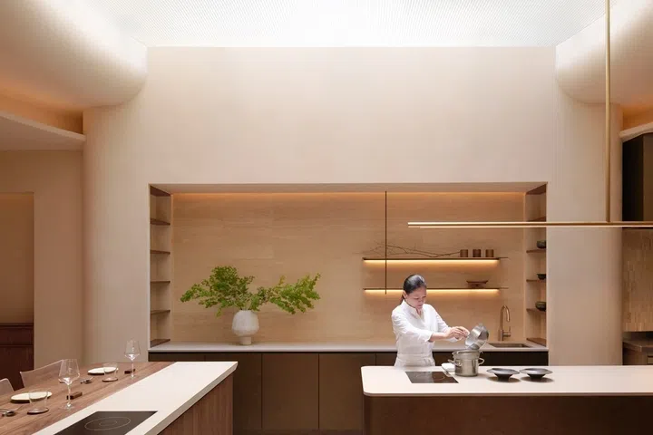 aro restaurant chef johanne siy
