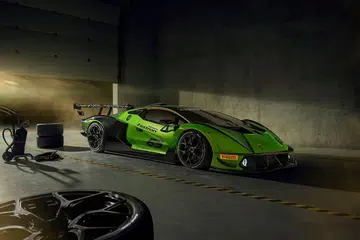 Lamborghini Essenza SCV12 Le Mans racing