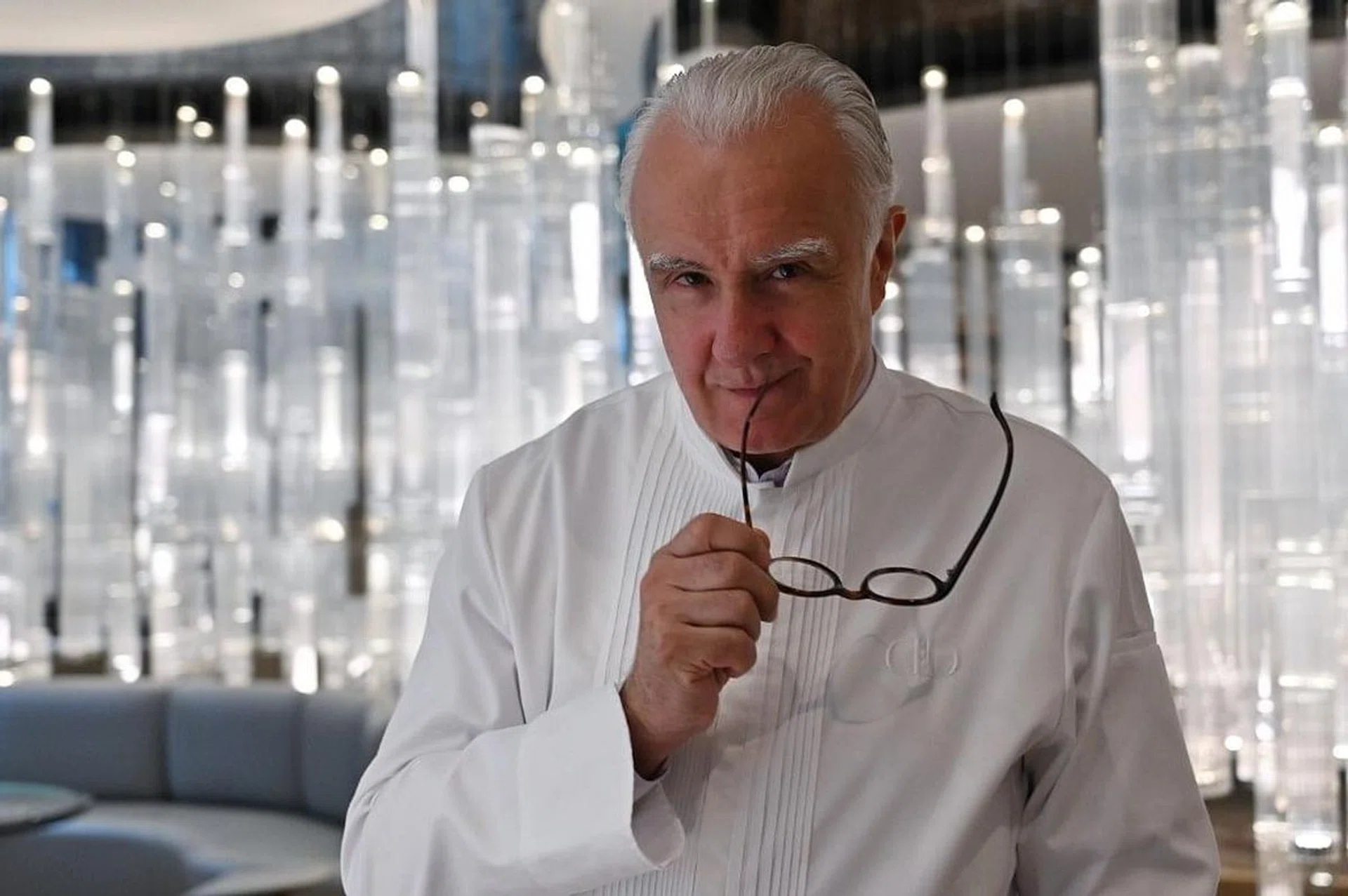 Alain Ducasse (Photo by Hector RETAMAL / AFP) 