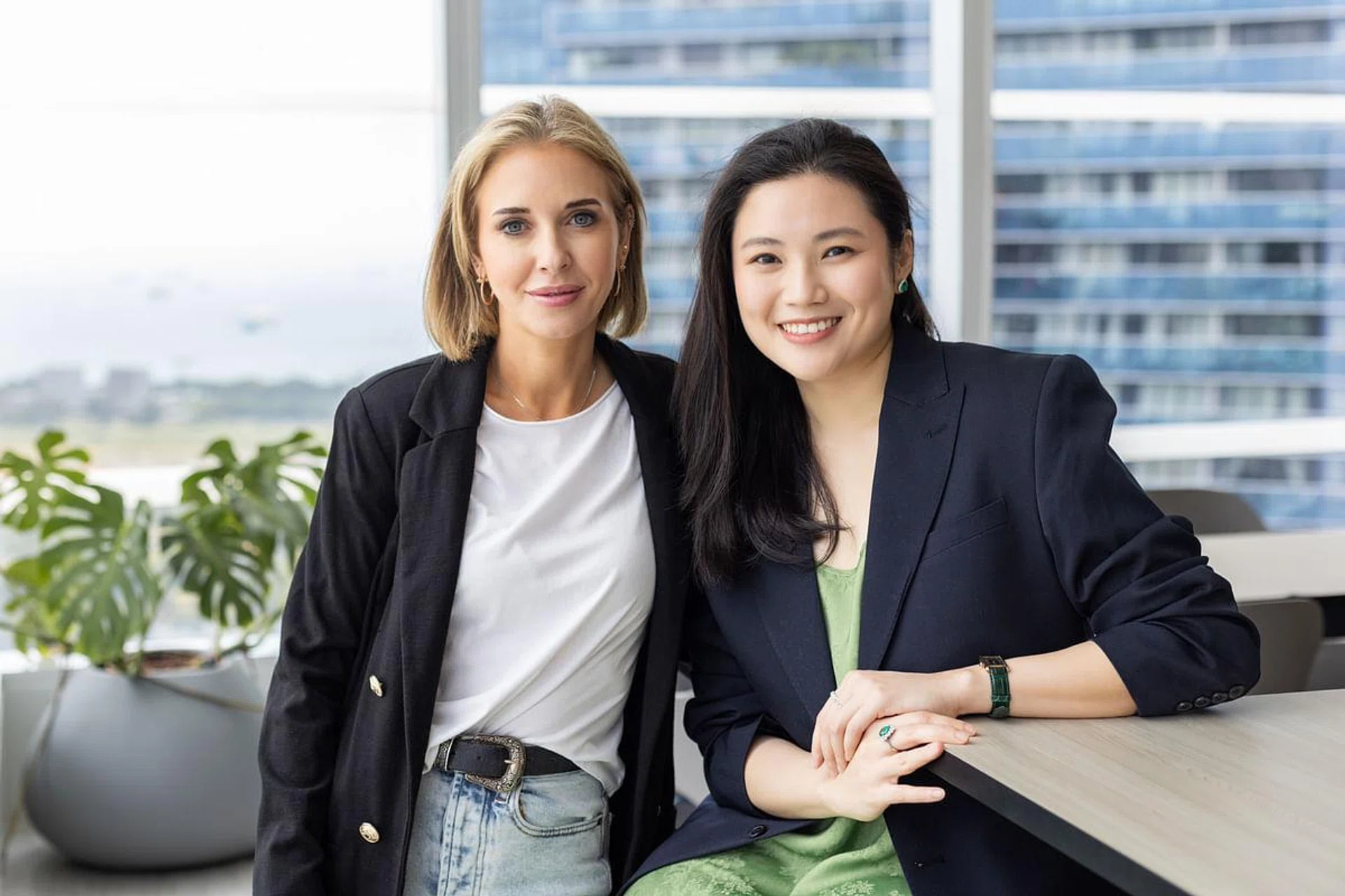 Suzanne Johnston (left) and Yi Lee (right). (Photo: Stephenson Harwood)