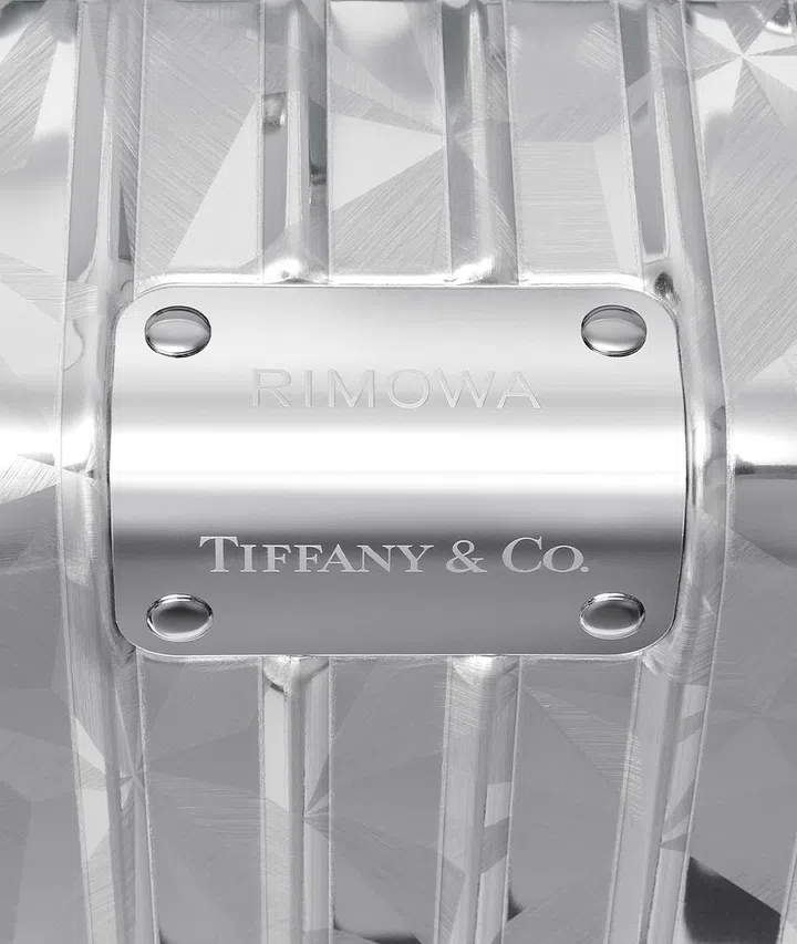 A closer look at the details of the Rimowa x Tiffany & Co. cabin suitcase. (Photo: Rimowa)