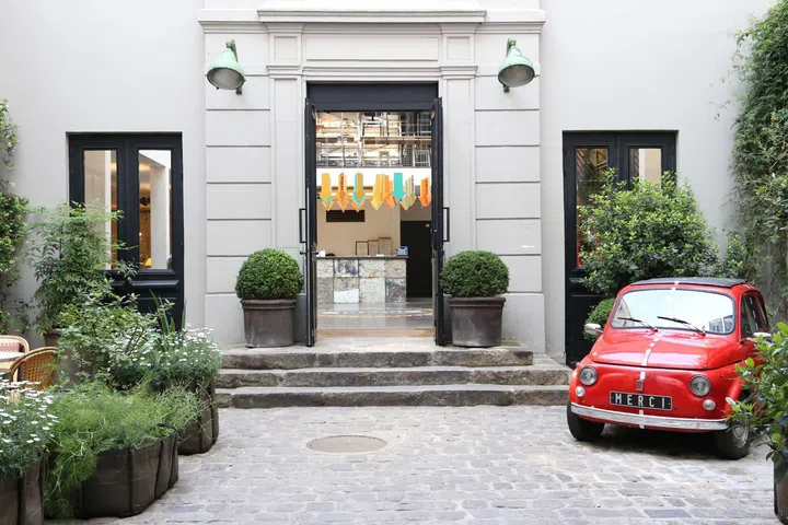 paris boutiques
