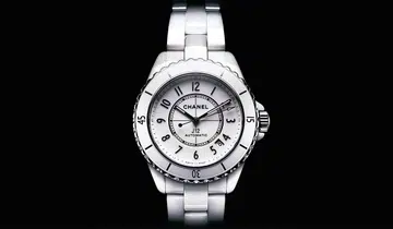 Chanel J12