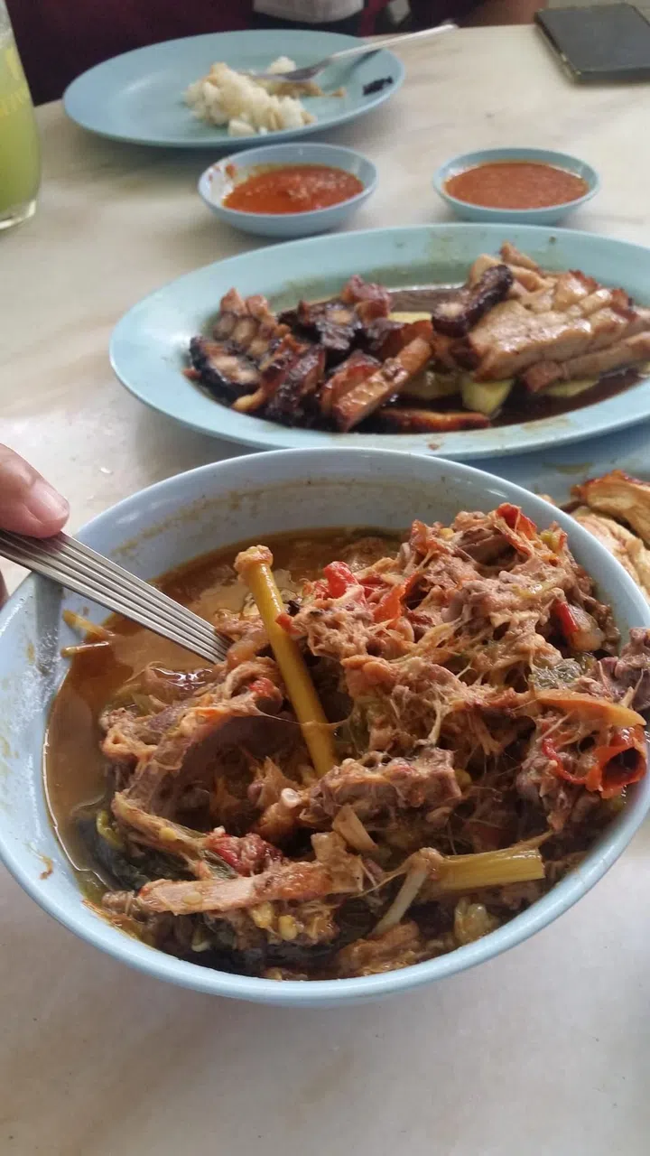 Chai Buay (Courtesy of Damian D'Silva)