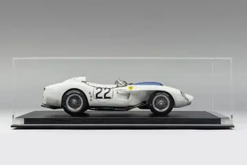 Ferrari 1958 1_8 250 TR