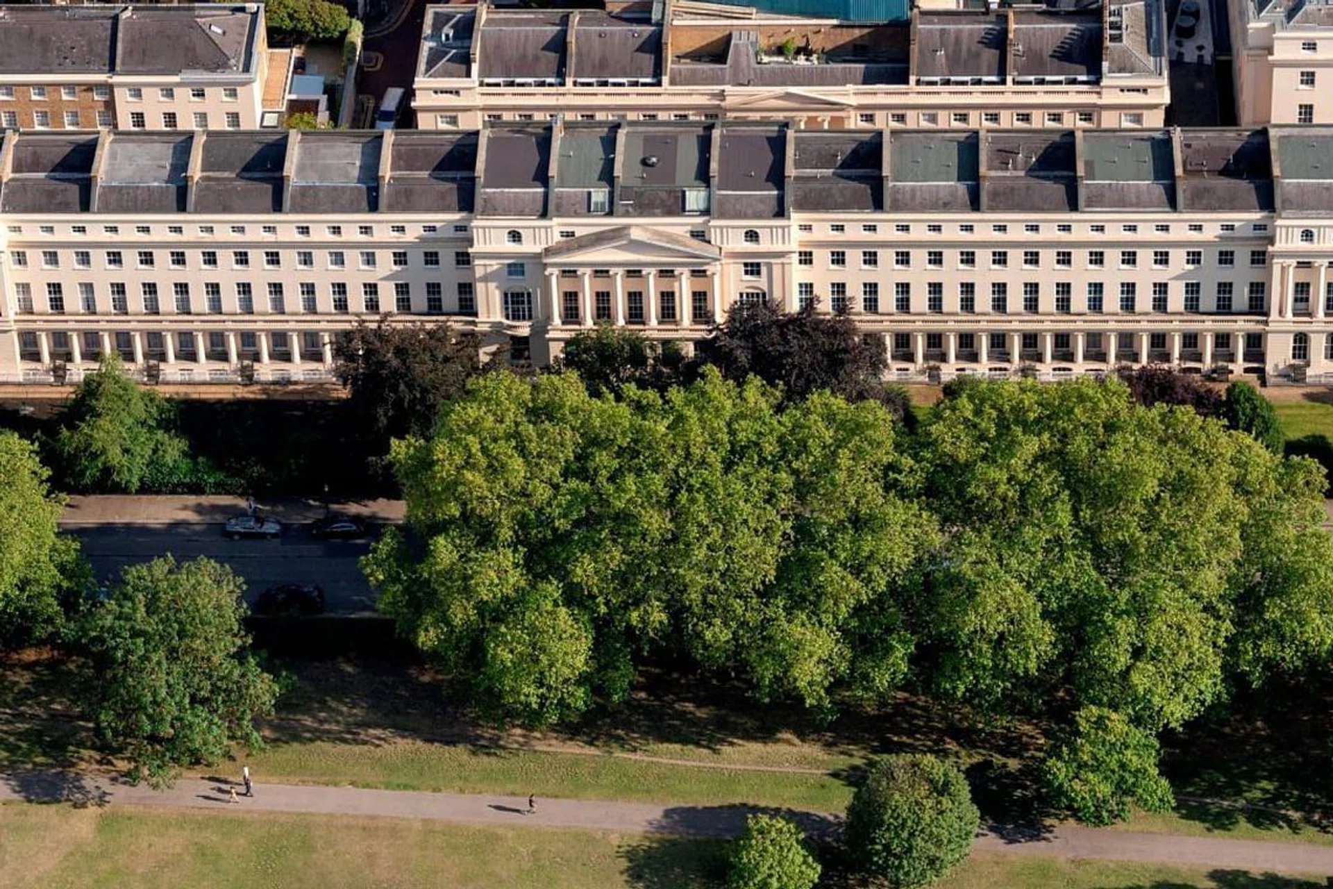 1-18-York-Terrace-East-in-central-London